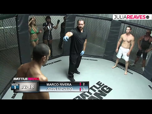 ❤️ Ultimate Fighter ቀለበቱ ውስጥ ከተጣላ በኋላ አንዲት ቁጥር ሴትን ትበዳለች። ❤❌ ጥራት ያለው ወሲብ ❌️❤